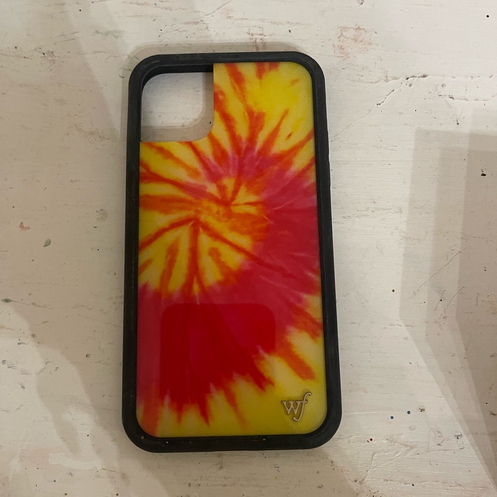 NEVER USED WILDFLOWER IPHONE 11 CASE
